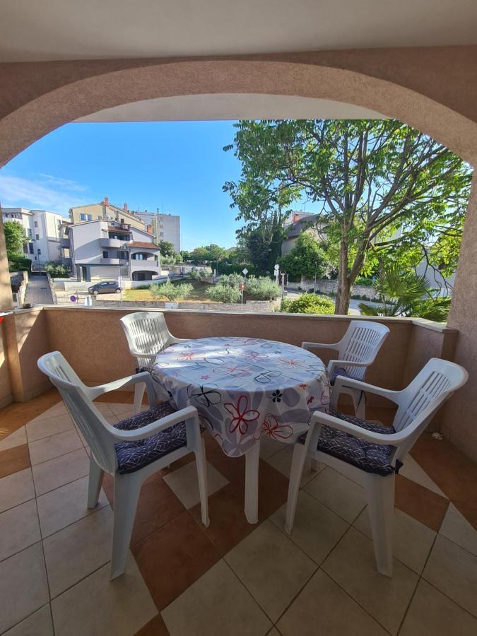 Apartmani Emily Pula Exteriér fotografie