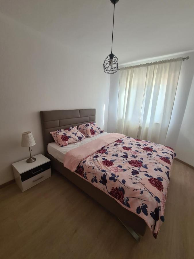 Apartmani Emily Pula Exteriér fotografie